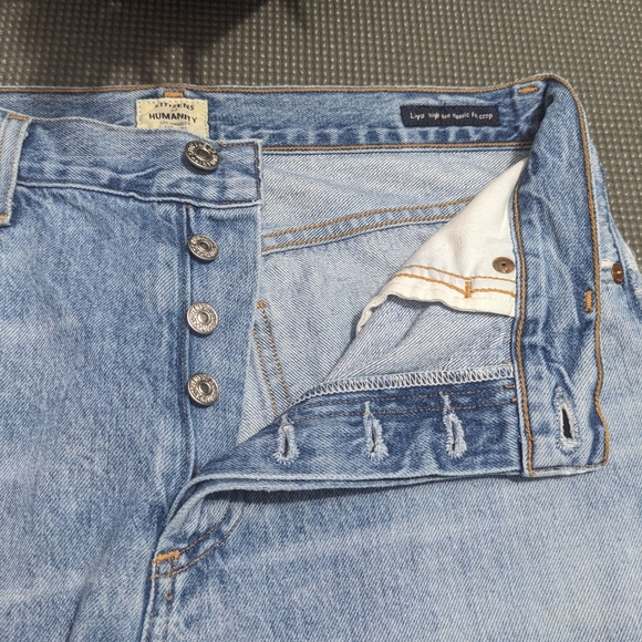 CITIZENS OF HUMANITY Liya High Rise Jeans - Picture 11 of 16